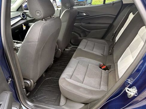 Certified 2024 Chevrolet Trax LS w/ LS Convenience Package FWD image 13