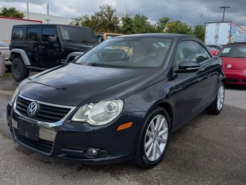 Used 2010 Volkswagen Eos Komfort image 3