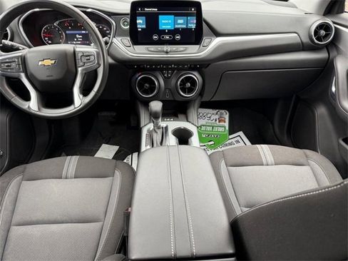 Used 2023 Chevrolet Blazer LT w/ Convenience Package image 11