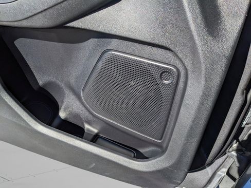 Used 2022 Ford Escape SE image 24