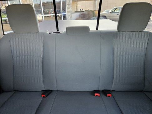 Used 2016 RAM 1500 Classic SLT w/ Luxury Group image 20