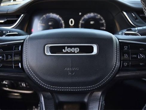 Used 2021 Jeep Grand Cherokee L Overland w/ Luxury Tech Group IV image 22