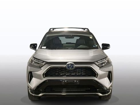 Used 2023 Toyota RAV4 XSE w/ Weather Package image 8