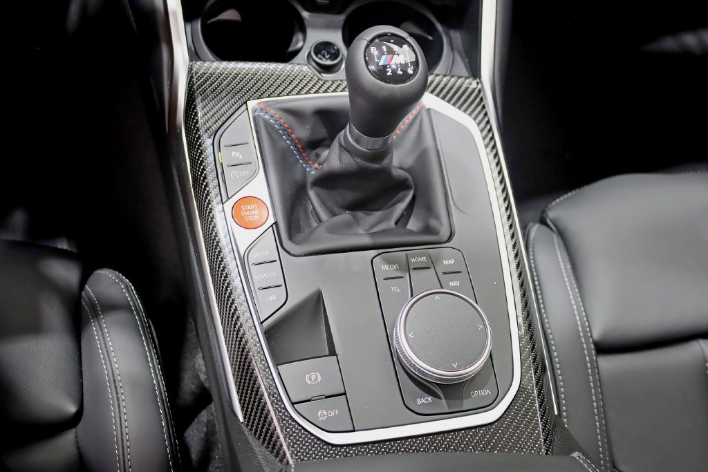 Used 2026 BMW M2 w/ Lighting Package RWD image 27