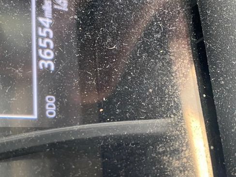Used 2022 Toyota Camry LE FWD image 5