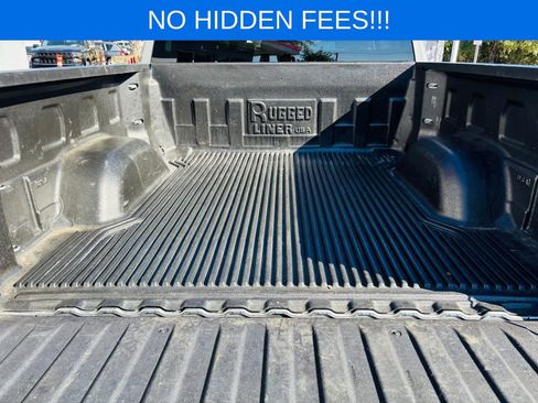Used 2025 Chevrolet Silverado 1500 LT AWD/4WD image 18