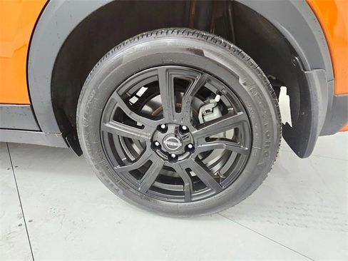 Used 2024 Nissan Kicks SR image 37