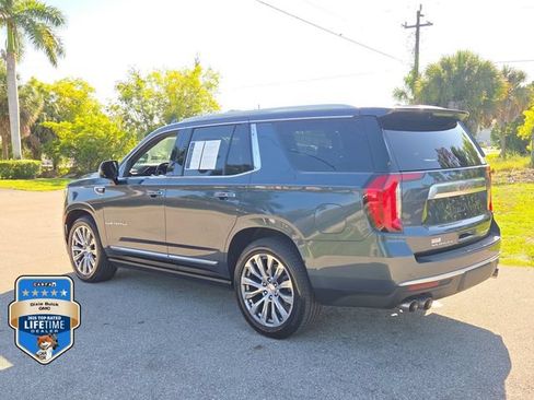 Certified 2021 GMC Yukon Denali w/ Denali Ultimate Package RWD image 3