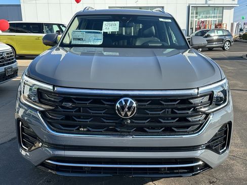 New 2026 Volkswagen Atlas SEL Premium R-Line AWD/4WD image 5