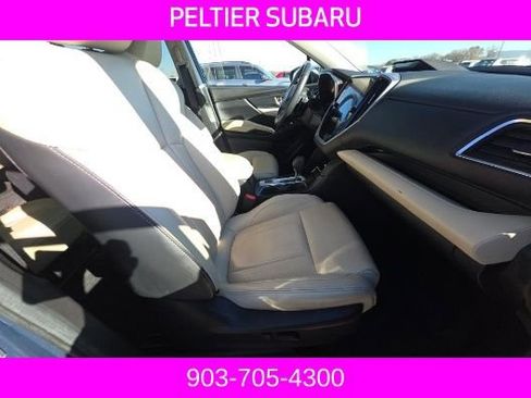 Used 2024 Subaru Ascent Limited image 8