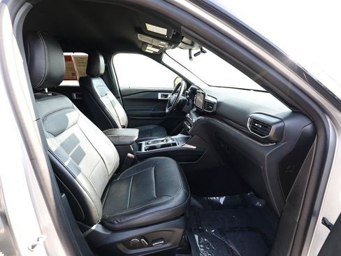 Used 2020 Ford Explorer Limited AWD/4WD image 23