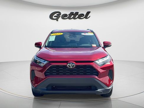 Used 2025 Toyota RAV4 XLE w/ Convenience Package FWD image 2