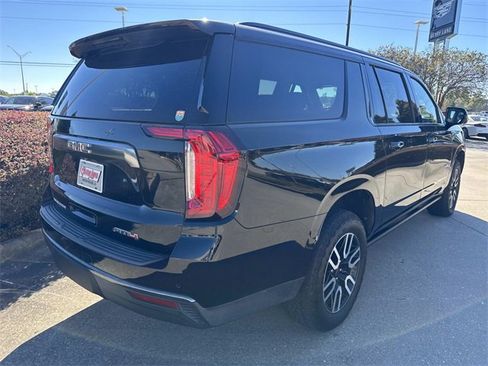 Used 2021 GMC Yukon XL AT4 w/ AT4 Premium Package image 5
