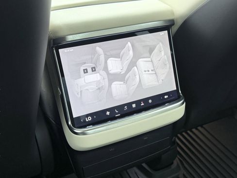 Used 2023 Tesla Model X Plaid AWD/4WD image 47