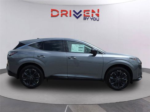 New 2026 Nissan Murano Platinum w/ Cargo Package AWD/4WD image 3