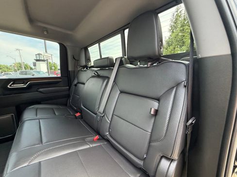 Used 2025 GMC Sierra 3500 Denali w/ Denali Reserve Package AWD/4WD image 12
