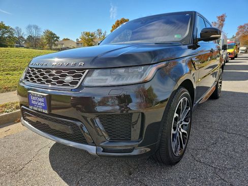 Used 2021 Land Rover Range Rover Sport HSE Silver Edition image 3