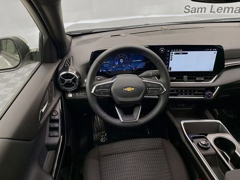 New 2026 Chevrolet Equinox LT image 25