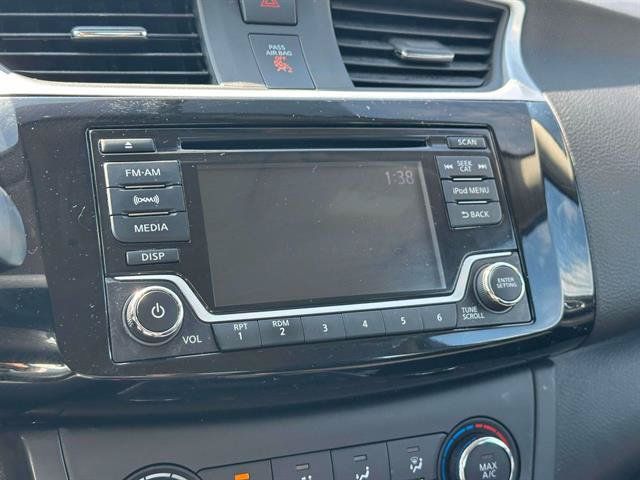 Used 2017 Nissan Sentra SV FWD image 18