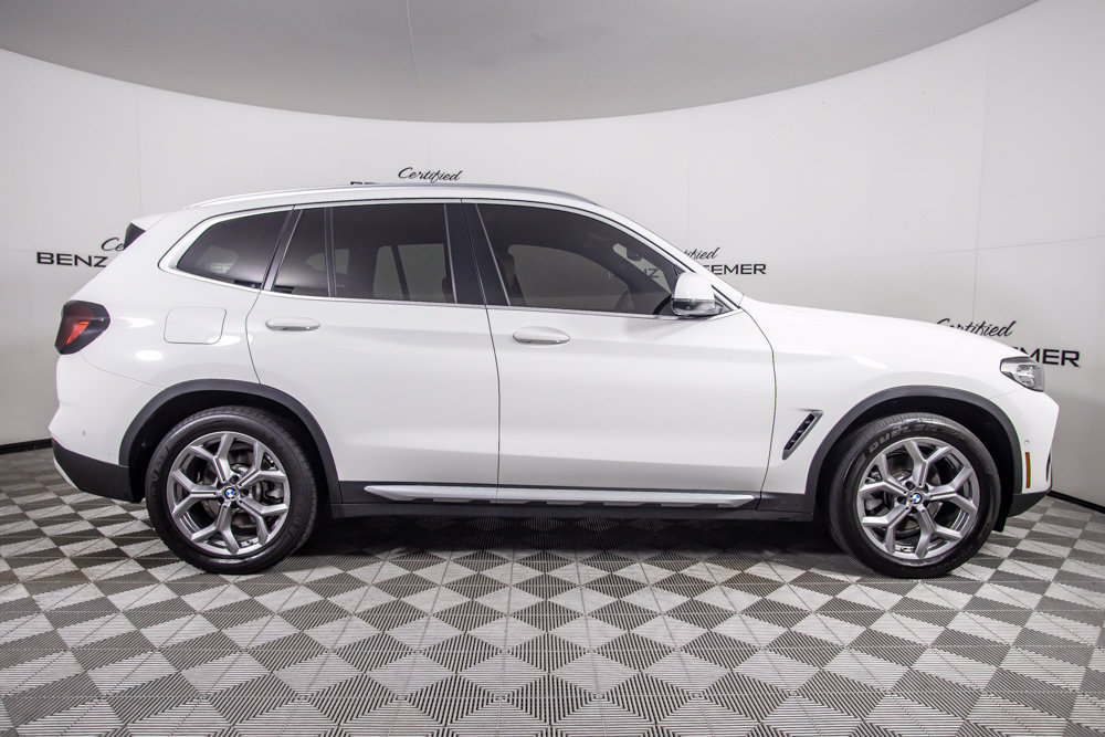 Used 2023 BMW X3 xDrive30i w/ Premium Package AWD/4WD image 11
