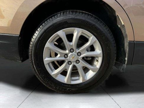 Used 2018 Chevrolet Equinox LS FWD image 54