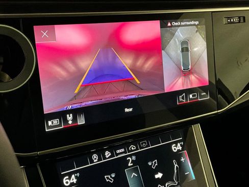 Used 2023 Audi Q7 2.0T Premium Plus w/ Premium Plus Package image 3