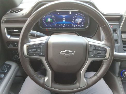 Certified 2022 Chevrolet Tahoe Z71 w/ Luxury Package image 27