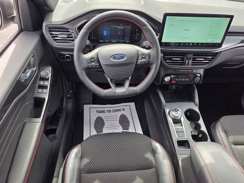 Used 2025 Ford Escape ST-Line w/ Tech Pack #1 image 7