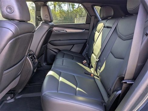 Certified 2023 Cadillac XT5 Luxury image 14