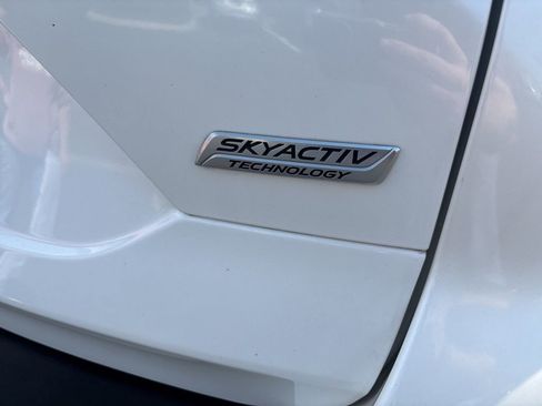 Used 2019 MAZDA CX-5 Sport image 8