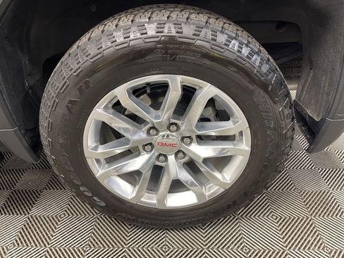 Used 2024 GMC Sierra 1500 SLT w/ SLT Premium Plus Package image 40