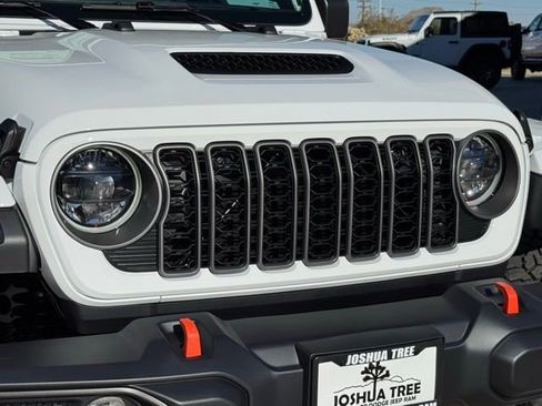 New 2026 Jeep Gladiator Mojave image 5