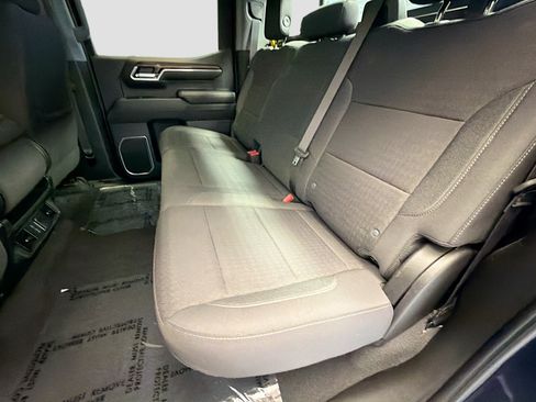 Used 2023 Chevrolet Silverado 1500 LT w/ Safety Package AWD/4WD image 13