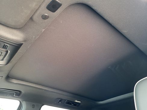 Used 2023 Chevrolet Tahoe Premier AWD/4WD image 26