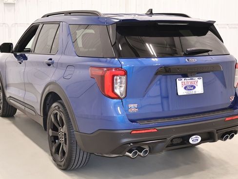 Certified 2023 Ford Explorer ST w/ Equipment Group 401A AWD/4WD image 8