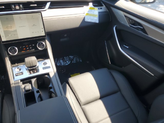 New 2026 Jaguar F-PACE R-Dynamic S AWD/4WD image 15