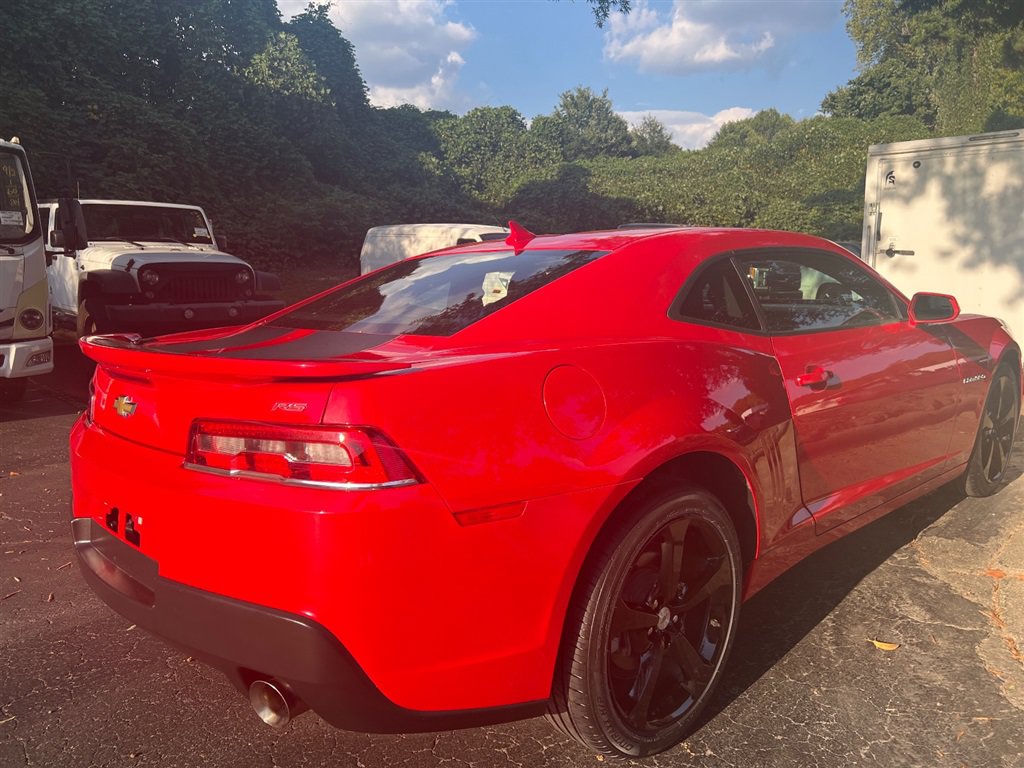 Used 2015 Chevrolet Camaro LT w/ RS Package RWD image 5