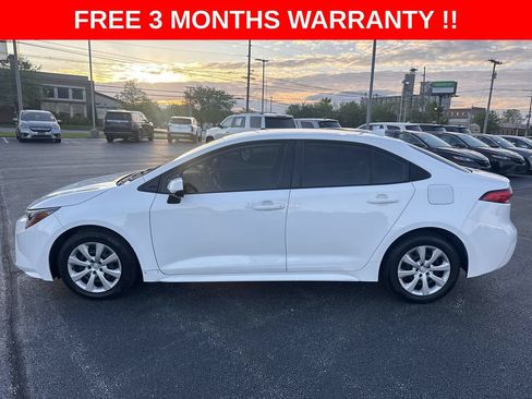 Used 2022 Toyota Corolla LE FWD image 32
