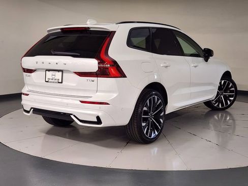 New 2026 Volvo XC60 T8 Ultra w/ Protection Package Premier image 2