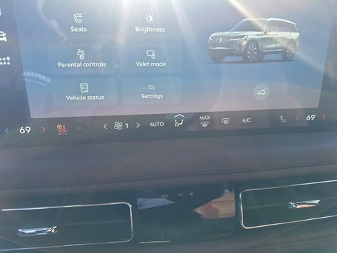 New 2026 Lincoln Aviator Reserve image 19