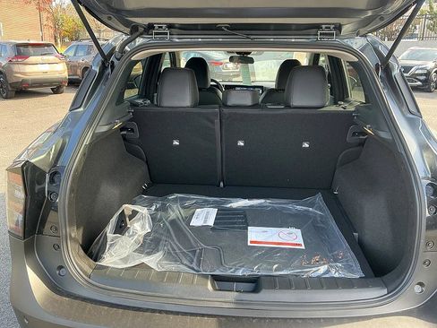 New 2026 Nissan Kicks SR image 24