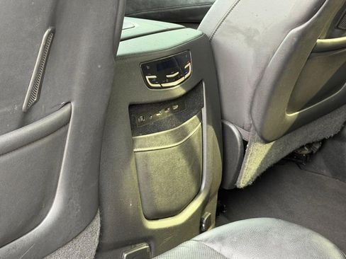 Used 2020 Cadillac Escalade ESV Luxury image 24
