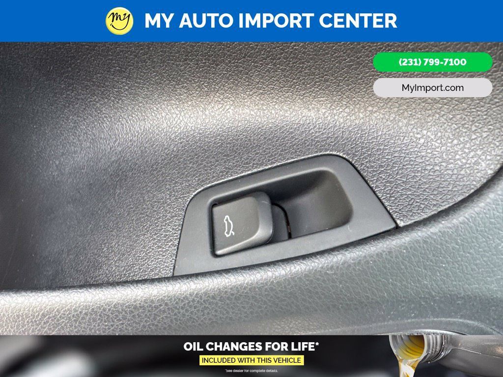 Used 2018 Audi Q3 2.0T Premium w/ Convenience Package AWD/4WD image 12