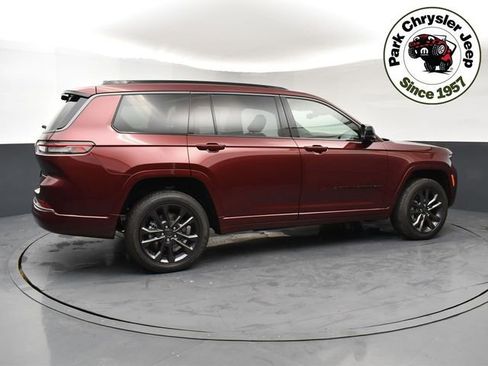 New 2026 Jeep Grand Cherokee L Limited AWD/4WD image 6