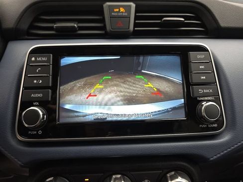 Used 2025 Nissan Versa SV w/ Trunk Package FWD image 23