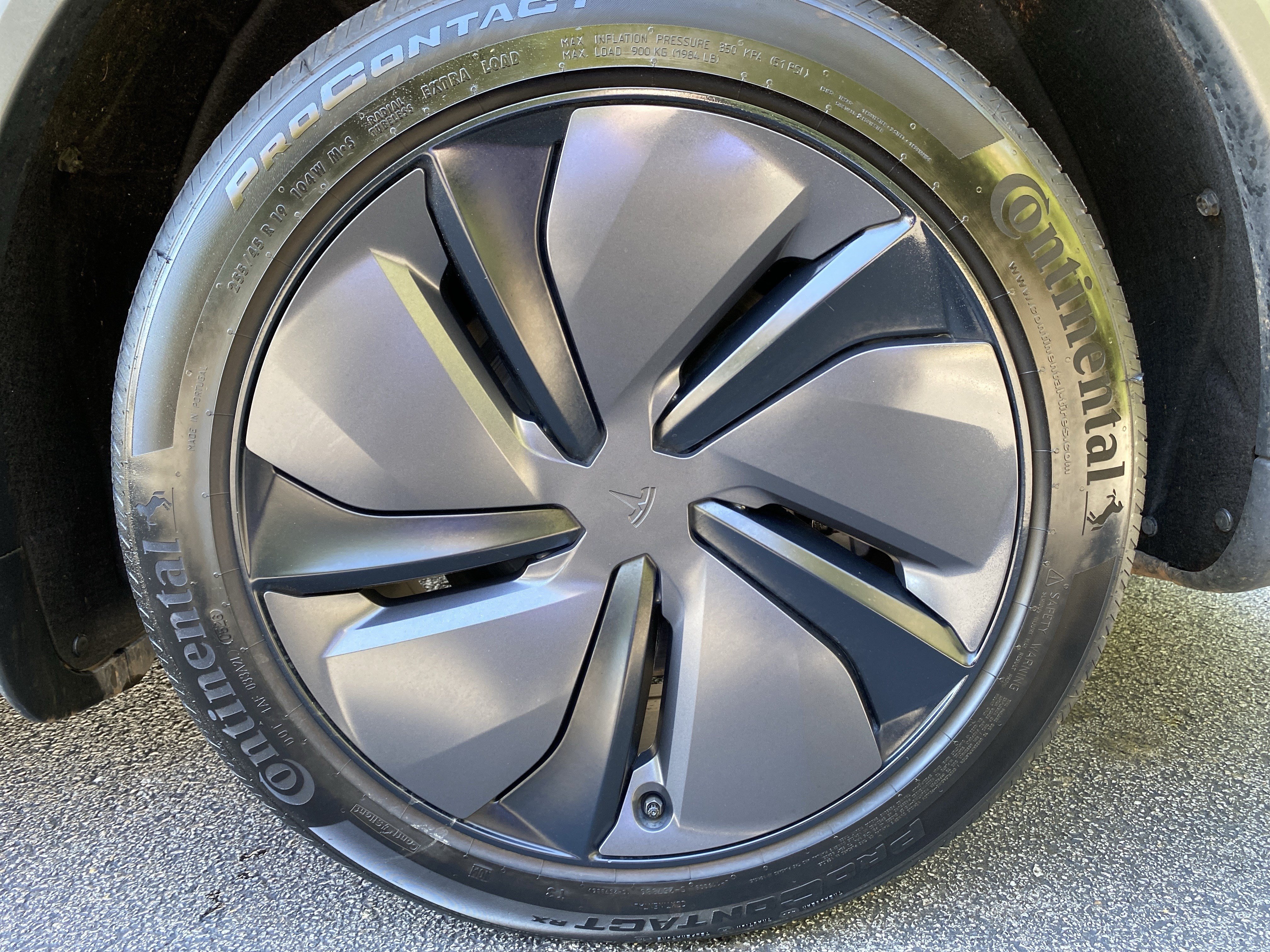 Used 2026 Tesla Model Y AWD image 13