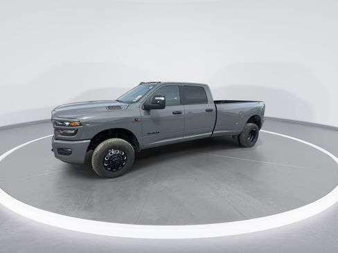 New 2026 RAM 3500 Big Horn AWD/4WD image 4