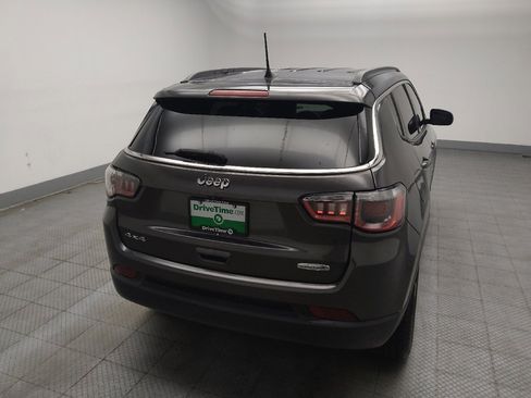 Used 2018 Jeep Compass Latitude w/ Popular Equipment Group AWD/4WD image 7