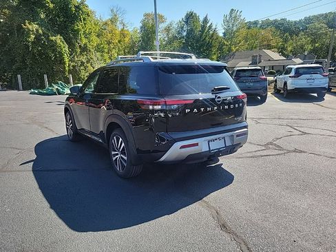 New 2025 Nissan Pathfinder Platinum w/ Cargo Package image 3