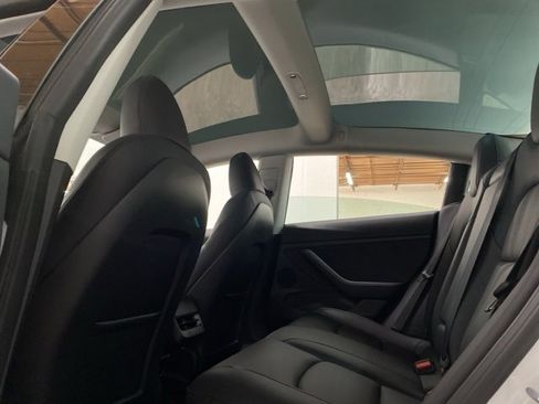 Used 2023 Tesla Model 3 Performance image 25